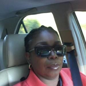 Meet your Posher, Cynthia